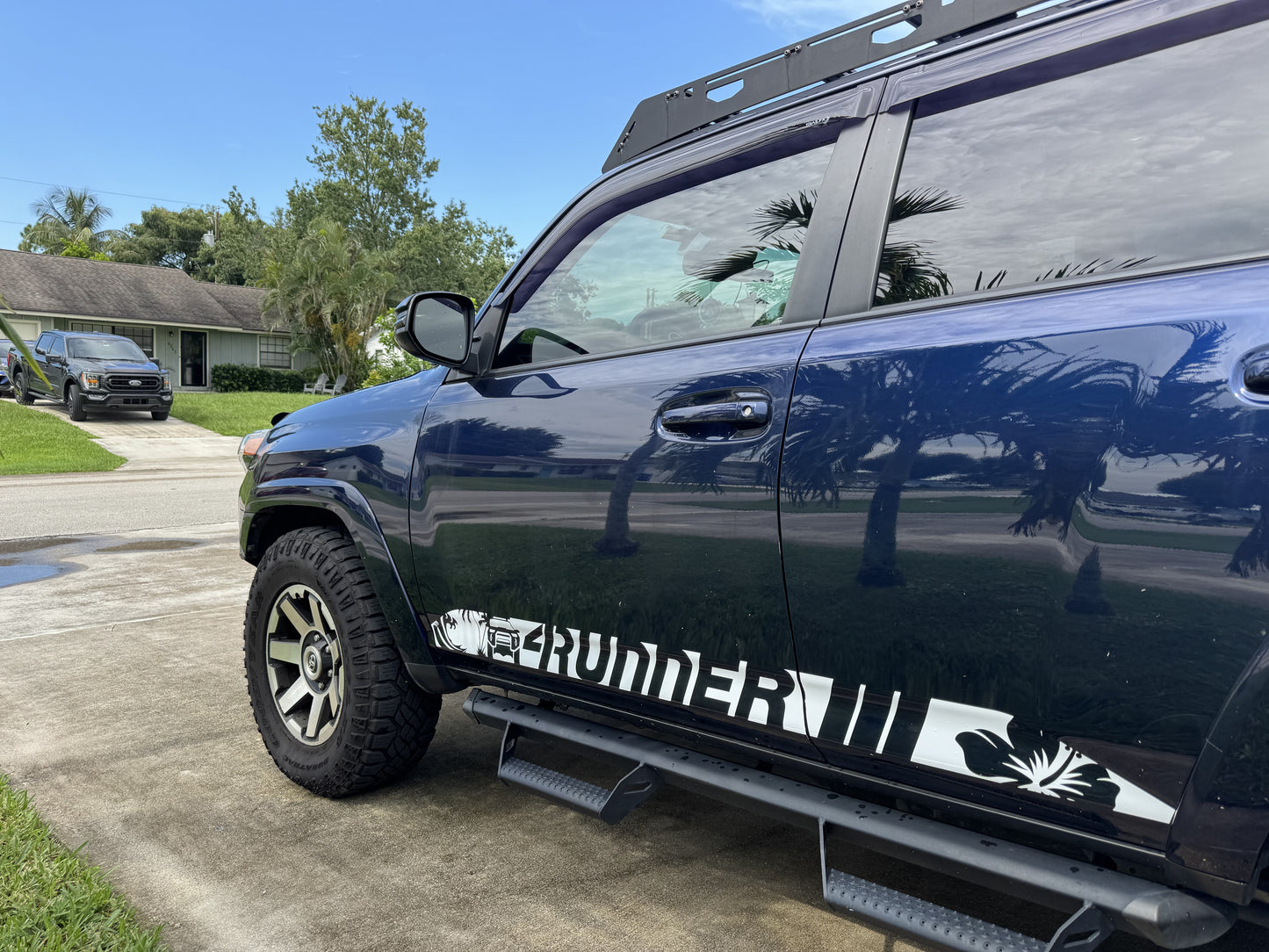 2013-2020 4Runner Door Graphic